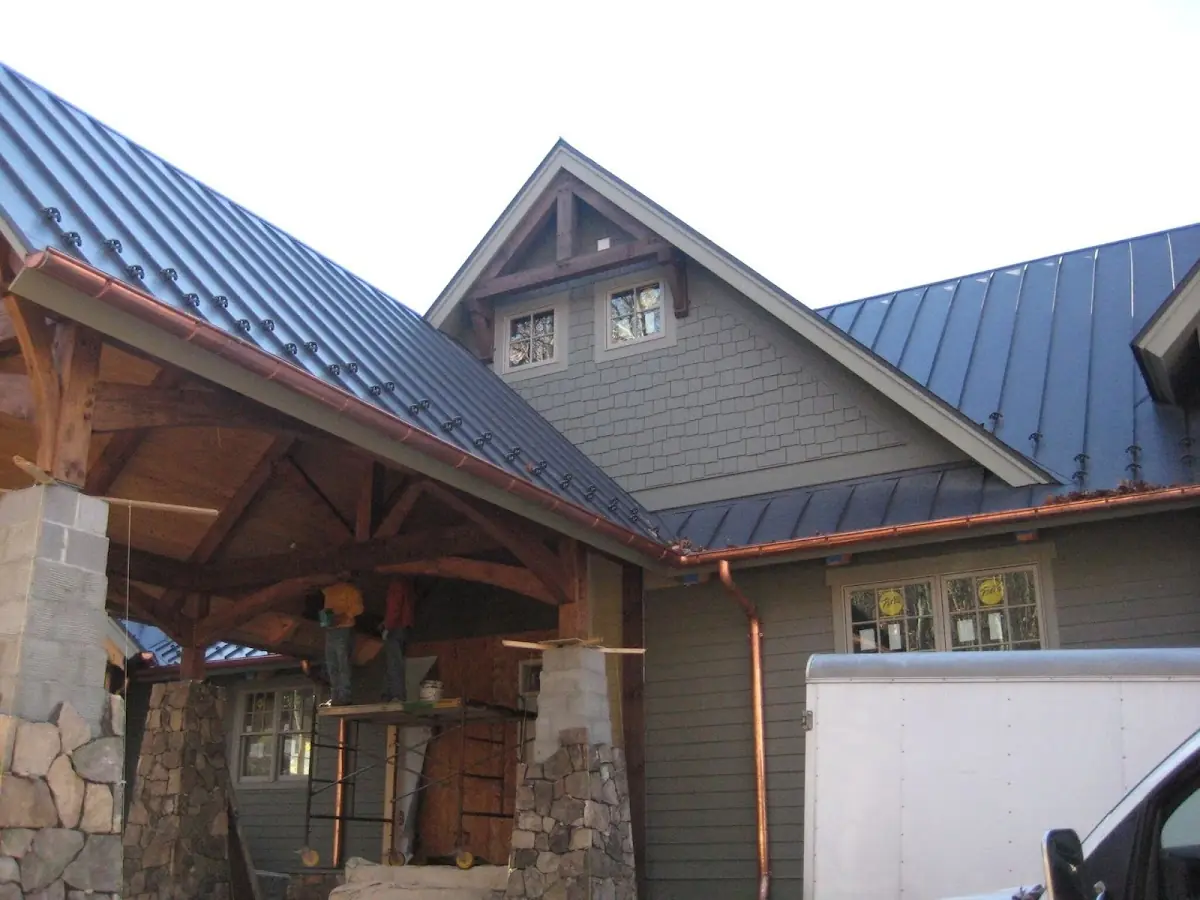 Craftsman Roofing team delivering quality roofing work in Clintonville